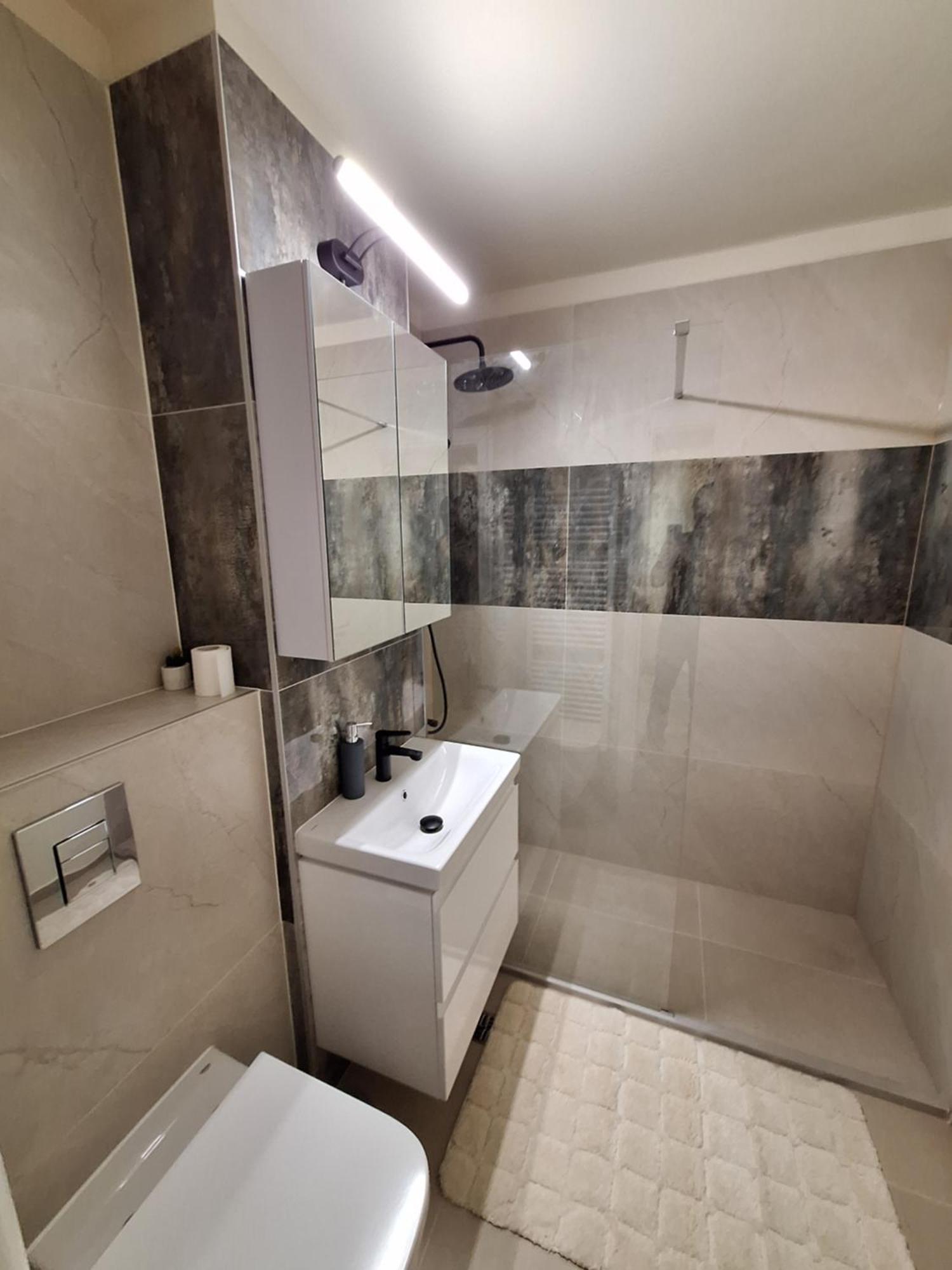 Klass Apartment Сибиу Экстерьер фото